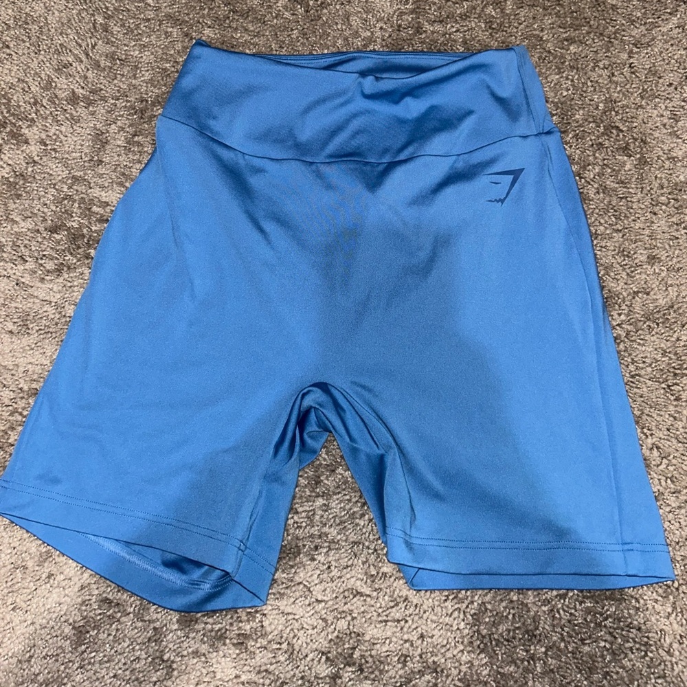 blue gym shark workout shorts with scrunch butt size medium.